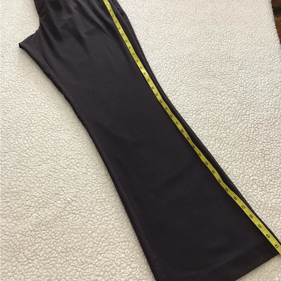 Mossimo Stretch Brown Chino Dress Slacks Pants 
Size 10 / 12 Medium / Large - Picture 7 of 10